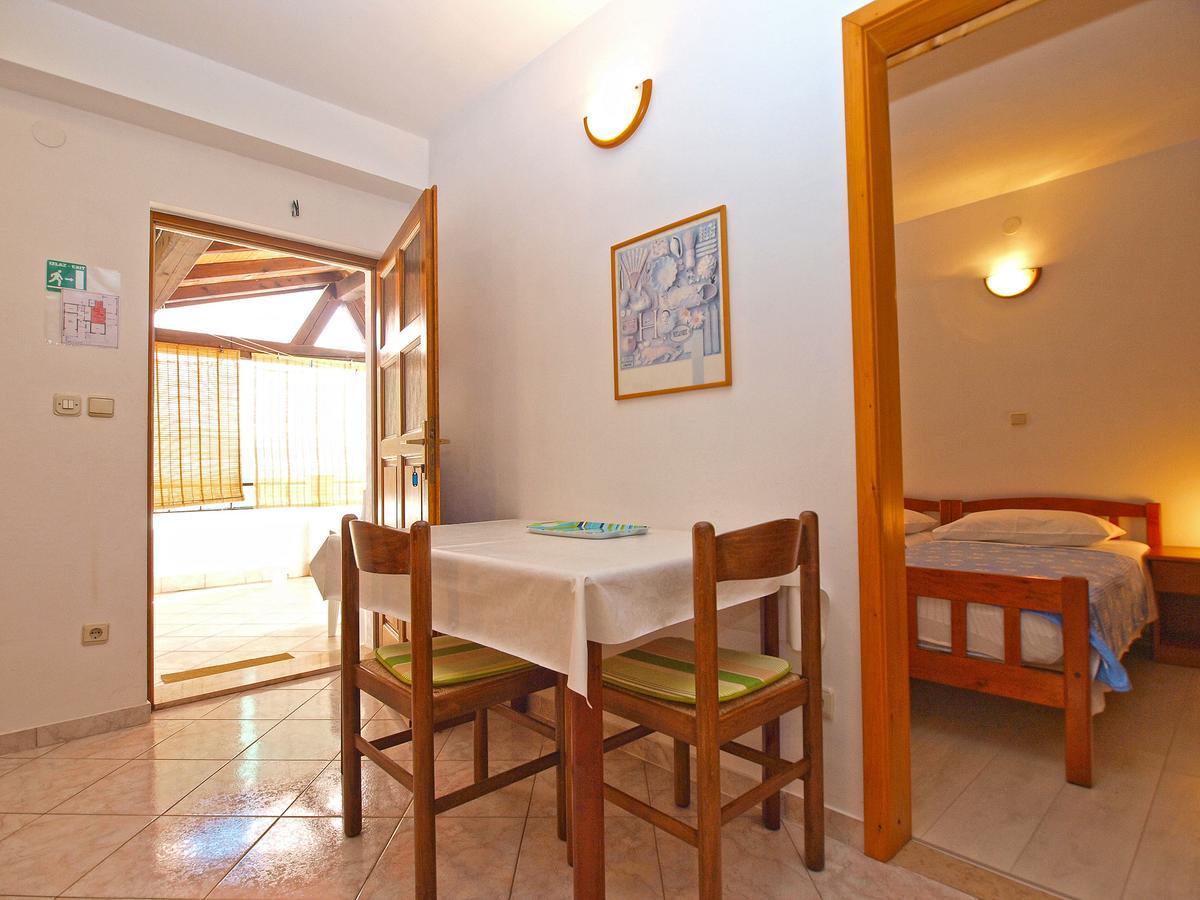 Apartment Elda 1455 ฟาชานา ภายนอก รูปภาพ